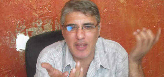 عمرو عبدالحكيم عامر راضٍ عن صديق العمر.