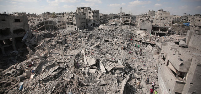 حي الشجاعية أصبح أثراً بعد عين وقصف الاحتلال ساواه بالأرض.   من المصدر