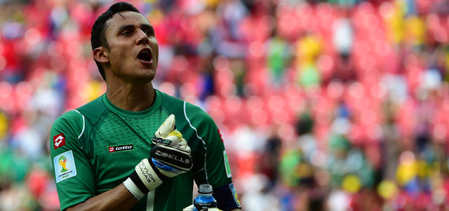 الكوستاريكي نافاس مرشح بقوة ليكون الحارس الأساسي لريال مدريد مستقبلاً. أ.ف.ب