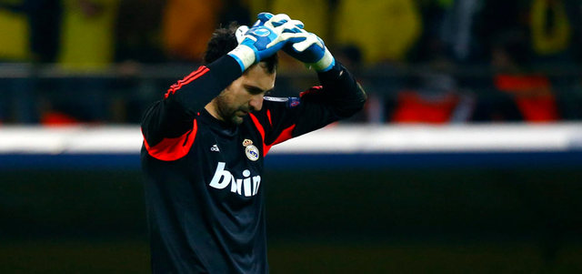 لوبيز أقرب من كاسياس لمغادرة ريال مدريد في حال حسم صفقة الكوستاريكي نافاس.