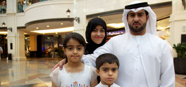 رشيد علي وأولاده.  من المصدر