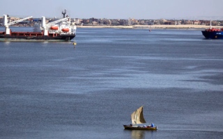 مصر تطور 15 ميناء تجاريا على البحرين الأحمر والمتوسط