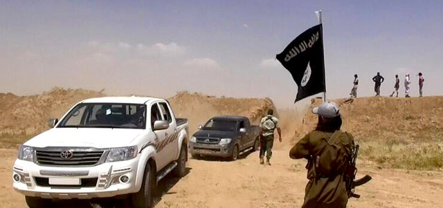سيطرة «داعش» على مناطق واسعة في العراق وسورية أقلق المجتمع الدولي. أ.ب
