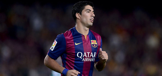 سواريز يبدأ الموسم رسمياً  مع برشلونة بعد 25 أكتوبر المقبل. أ.ف.ب