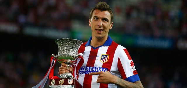 ماريو ماندزوكيتش سجل هدف التتويج في لقاء الإياب.. وأهدى &laquo;السوبر&raquo; إلى أتلتيكو مدريد. أ.ب