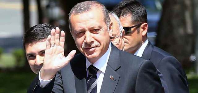 رجب طيب أردوغان أولى المسؤولية عن الجهاديين إلى وكالة الاستخبارات التركية الوطنية. أ.ف.ب