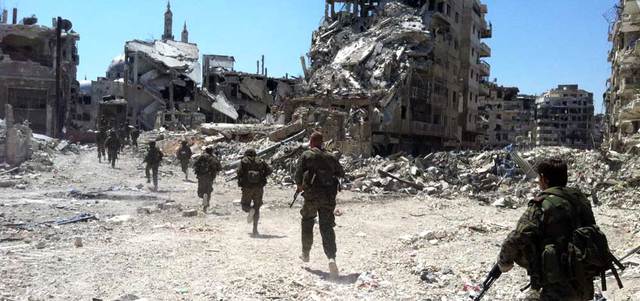 الحرب الأهلية في سورية أصبحت في عامها الرابع من دون أي حل يلوح في الأفق. أ.ف.ب