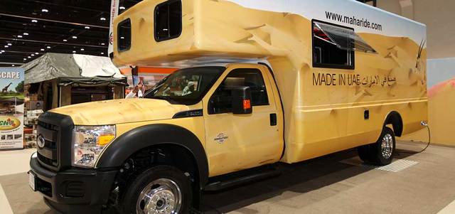 السيارات المجهزة والكرفانات تمثل جانباً مهماً من المعروضات.