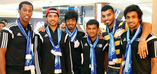 لاعبو بني ياس قبل المؤتمر. من المصدر