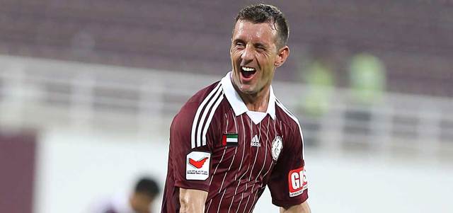 دياز يحتفل بهدفه  في اتحاد كلباء. تصوير: إريك أرازاس