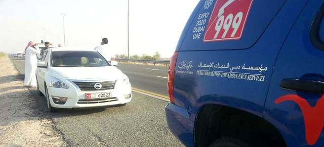 السيارة بعد توقفها على طريق العين ــ دبي. من المصدر