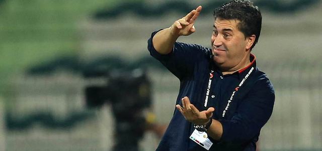 مدرب الوحدة البرتغالي بيسيرو. تصوير: باتريك كاستيلو