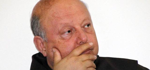 صورة وزعتها البطريركية اللاتينية في القدس للأب حنا جلوف الذي اختطفته «النصرة» مع عدد من أفراد رعيته من قرية القنية في ريف إدلب. أ.ف.ب