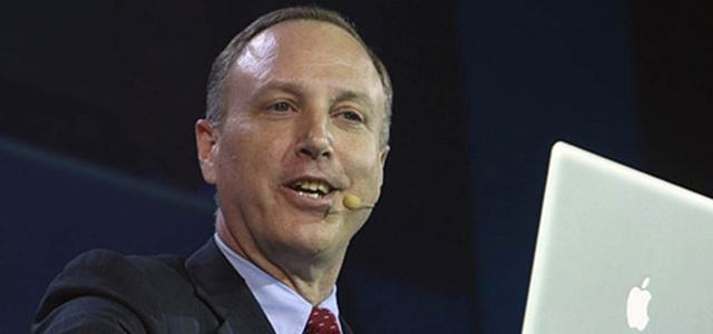 لاري كيلمان: يجب عدم التقليل من دور الصحف الورقية في خدمة المجتمع، والظرف الحالي لهذه الصحف حاسم. أرشيفية