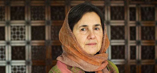 رولا سعادة تزوجت من الرئيس الأفغاني الجديد منذ عقود ولم تكن تعرف أنه سيصل إلى سدة الحكم.