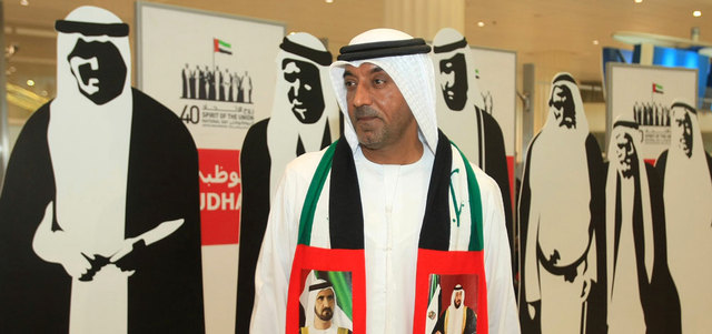 أحمد بن سعيد آل مكتوم يفوز بجائزة الإبداع تقديراً لدور «طيران الإمارات» في رعاية أكبر الأندية العالمية في كرة القدم.    من المصدر