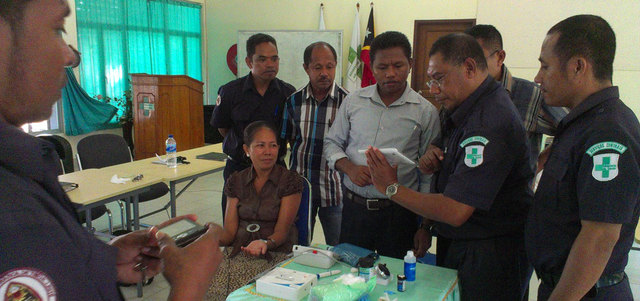 «سواثيا سليت» يتيح تخطيط كهربية القلب وقياس ضغط الدم ومستوى السكر والهيموغلوبين. من المصدر