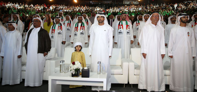 حمدان بن محمد خلال مشاركته في احتفالية دبي لليوم الوطني الـ43. من المصدر