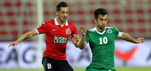 رادوي انتقل بداية الموسم إلى الأهلي ولم يقدم ما كان منتظراً منه. تصوير: أسامة أبوغانم