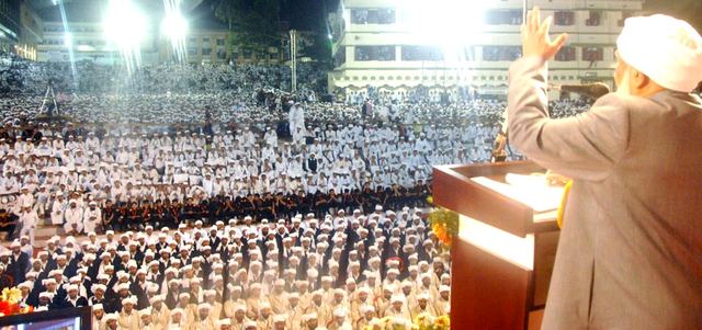 «المؤتمر الإسلامي الدولي» عقد في مدينة كيرلا الهندية بحضور نحو نصف مليون مشارك. وام