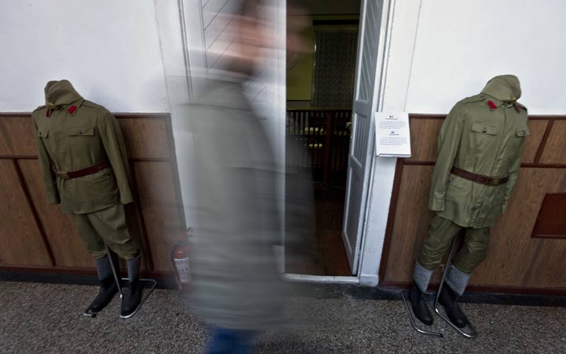 الغرفة التي قضى فيها تشاوشيسكو وزوجته إلينا آخر أيامهم