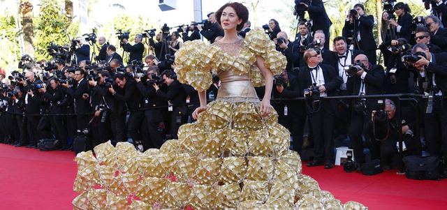 سيقدم المعرض لوحات لمصورين شاركوا في مهرجان كان الدولي لصور الأزياء. أرشيفية