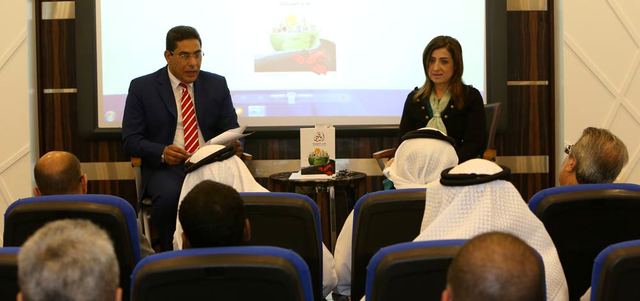 جانب من الندوة. تصوير: نجيب محمد