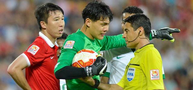 الحكم الإيراني علي رضا. أ.ف.ب