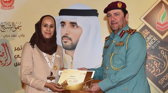 الجلسة الثانية ناقشت تأثير العنف الأسري في السلوك العدواني الرياضي للاعبات. من المصدر