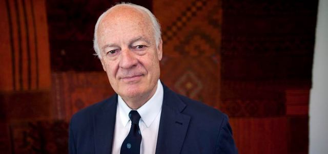 دي ميستورا يقدم تقريراً إلى مجلس الأمن حول خطته التي تقضي بـ«تجميد» القتال في حلب للسماح بنقل مساعدات والتمهيد لمفاوضات. رويترز