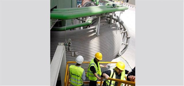 «الوزارة» أكدت أن الأدوات التمويلية الجديدة المخصصة للمنشآت الصناعية لن تقتصر على بنوك محددة. الإمارات اليوم