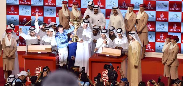 سعيد بن سرور فاز بلقبه السابع في كأس دبي العالمي للخيول محققاً رقماً قياسياً غير مسبوق.    تصوير: أسامة أبوغانم