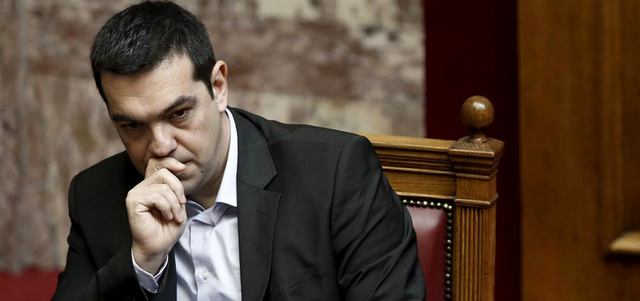 تسيبيراس: «اللجوء إلى التقشف لحل المشكلة دفع الدين إلى أعلى، وارتفع من 129% من عائدنا الاقتصادي، إلى 176%». رويترز