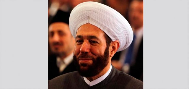 أحمد حسون: «أقول للمسؤولين الذين وضع القائد في أعناقهم الأمانة كفانا موقفاً دفاعياً، لنبدأ في الهجوم وكل منطقة ستخرج منها قذيفة يجب أن تدمر عن آخرها». أي.بي.إيه