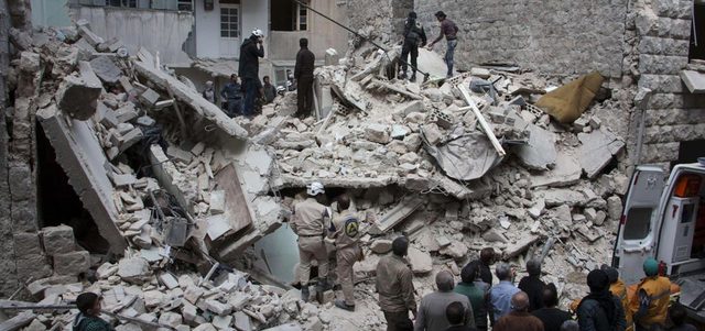 آثار الدمار في حلب عقب هجوم القوات النظامية.  أ.ف.ب