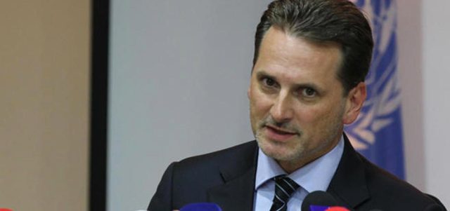 المدير العام لـ&laquo;أونروا&raquo; بيار كراهينبول: وصول &laquo;الأونروا&raquo; إلى مخيم اليرموك &laquo;محدود جداً&raquo;، لكنها تعمل على تأمين المؤن للفارين منه إلى الأحياء المجاورة.  أرشيفية