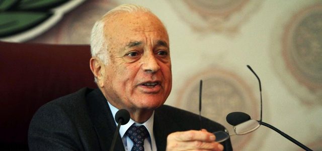 نبيل العربي: سيطرة «داعش» على مدينة تدمر التاريخية يشكل «تهديداً خطراً» لأحد أهم المواقع الأثرية والحضارية في العالم، وعلى الجميع مسؤولية توفير الحماية اللازمة لها. أ.ف.ب