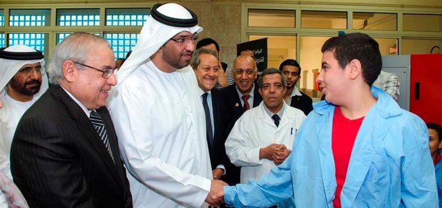 سلطان الجابر: التقدم في برنامج التدريب من أجل التشغيل ما كان ليتحقق لولا روح التعاون وحرص الجانبين الإماراتي والمصري على توفير كل الظروف لضمان نجاح البرنامج. من المصدر