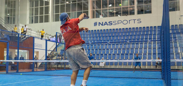 من منافسات البادل تنس في دورة ند الشبا. من المصدر