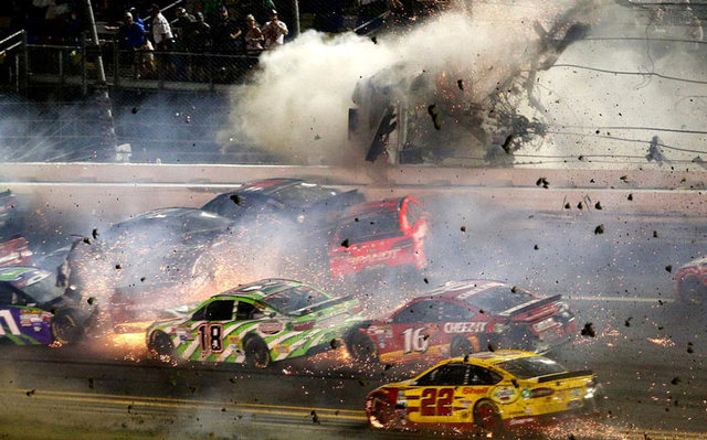 حادث عنيف على حلبة دايتونا الدولية في ولاية فلوريدا الأميركية