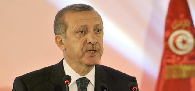 رجب طيب أردوغان: قيام &laquo;منطقة أمنية&raquo; خالية من &laquo;داعش&raquo; في شمال سورية، سيسهل عودة اللاجئين السوريين إلى بلادهم. أ.ف.ب