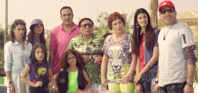 على خلاف الأعوام السابقة يشهد الموسم تراجع إقبال فضائيات عن شراء حقوق إعادة عرض الأعمال التي عرضت في رمضان الماضي، واستعاضت عنها بعرض مسلسلات من مواسم سابقة. أرشيفية