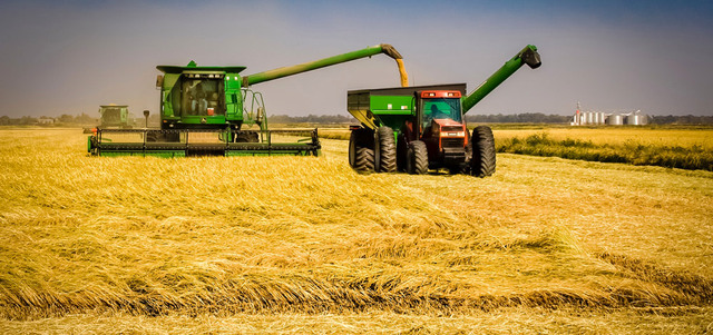 الزراعة تضاهي مجال طائرات الركاب من ناحية تطور القيادة الآلية.