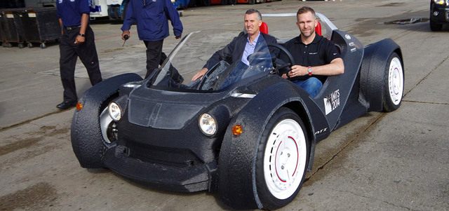 الطابعات ثلاثية الأبعاد تتيح الفرصة لتصميم بنيات شبكية تمتاز بمزيد من الثبات والاتزان مقارنة بالبنيات الهيكلية التخريمية وبالتالي تمتاز هذه التصميمات بالوزن الخفيف. د.ب.أ