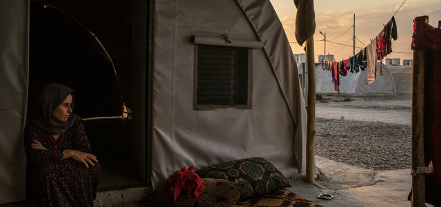 الضحايا الإيزيديات يبعن في سوق السبايا وتدمر حياتهن بلا رحمة. أرشيفية