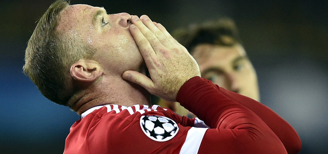 واين روني عاش ليلة تاريخية مع «الشياطين» أول من أمس أمام كلوب بروج البلجيكي. أ.ف.ب