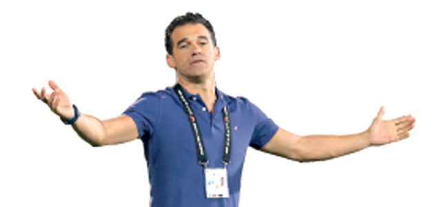 غارسيا مستاء من توقيت المباريات، في ظل ارتفاع درجة الحرارة.