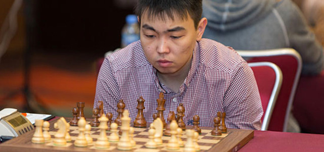 البطل الروسي سنان شيجوروف حقق الفوز على حساب أحد أفضل لاعبي العالم في الشطرنج الخاطف الأوكراني فلاديمير أونيشوك.