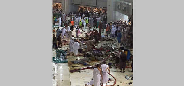 الحادثة وقعت نتيجة الرياح الشديدة.. وجميع أفراد بعثة الحج الرسمية للدولة بسلام. إي.بي.إيه