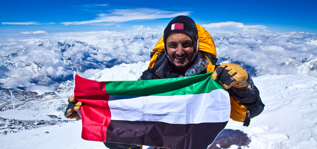 اول سعودية تتسلق قمة ايفرست